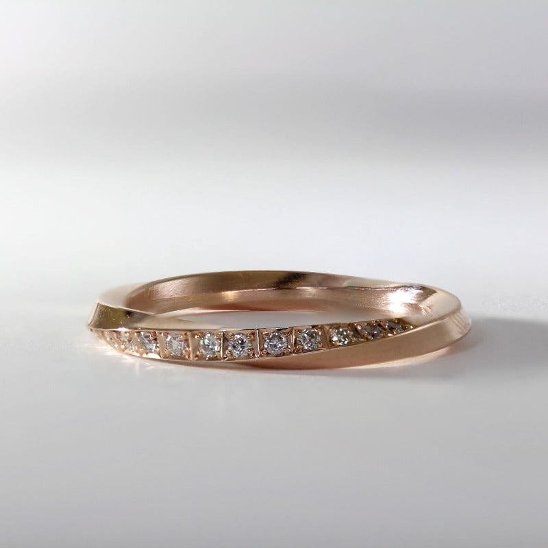 Hugo Kohl Fine Jewelry Twist Rings hugokohl