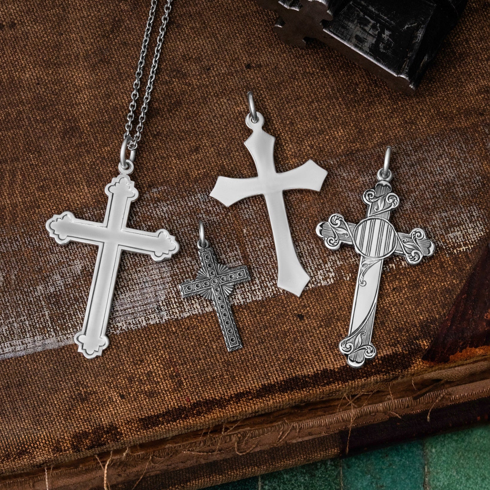 Devotion Cross - Main Image